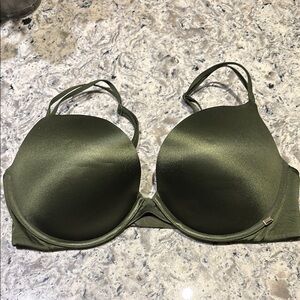 Victorias secret very sexy push-up bra